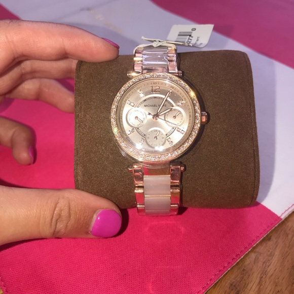 Mk61 Michael Kors Rose Gold Watch 